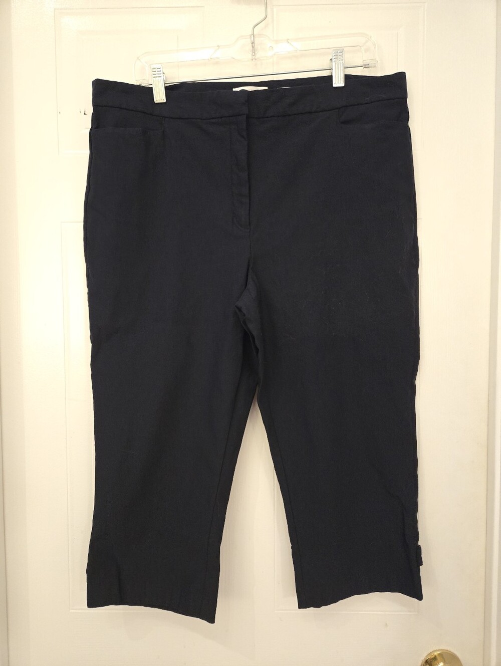 Northern Reflections Navy Blue Stretch Pull-On Capris, Size 16